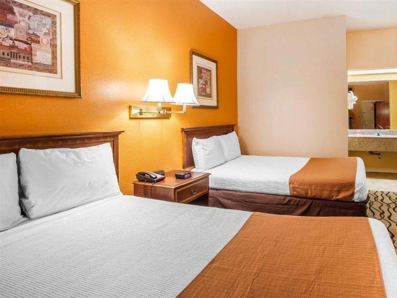 Zainee Inc Budgetel Inn And Suites 奧古斯塔 外观 照片
