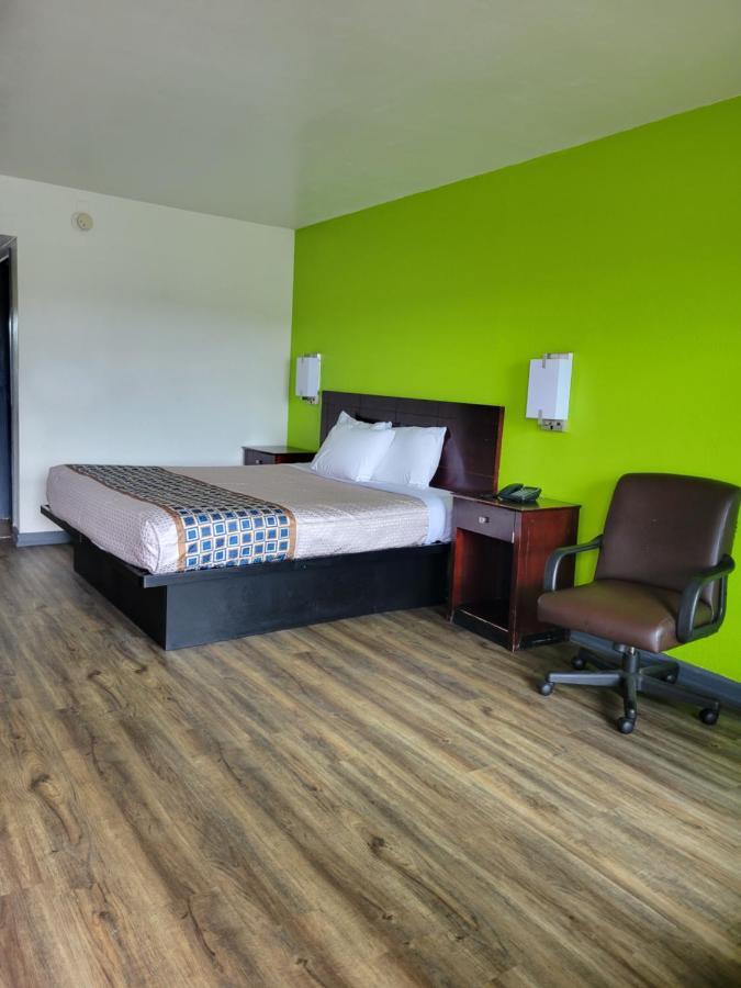 Zainee Inc Budgetel Inn And Suites 奧古斯塔 外观 照片