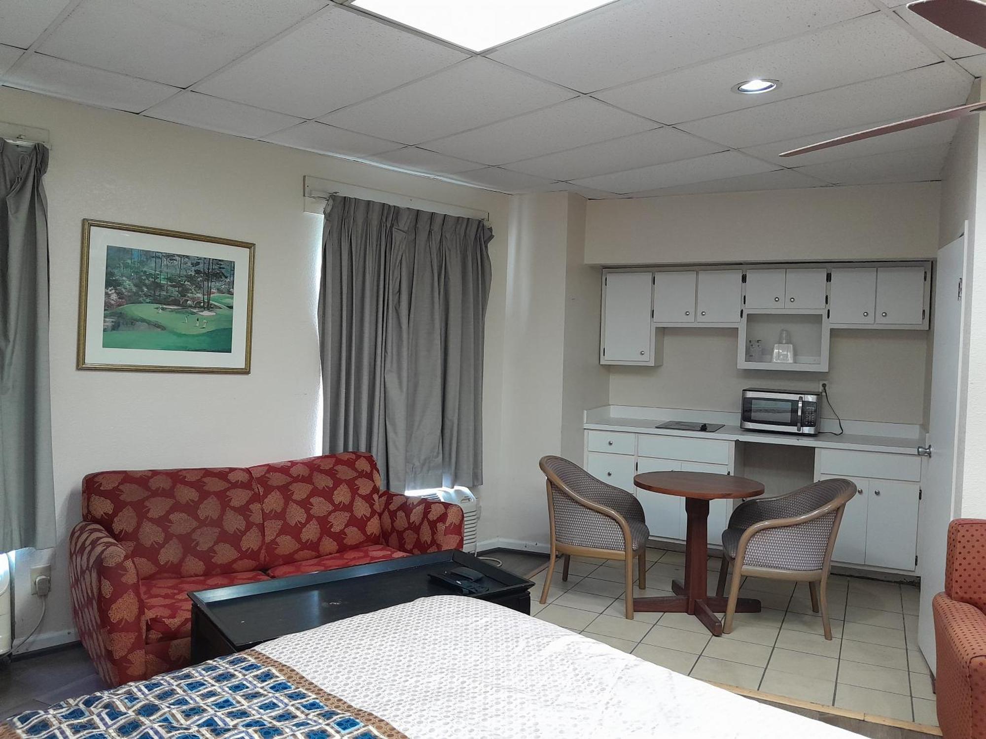 Zainee Inc Budgetel Inn And Suites 奧古斯塔 外观 照片