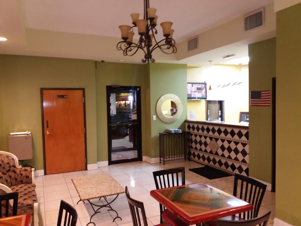 Zainee Inc Budgetel Inn And Suites 奧古斯塔 外观 照片