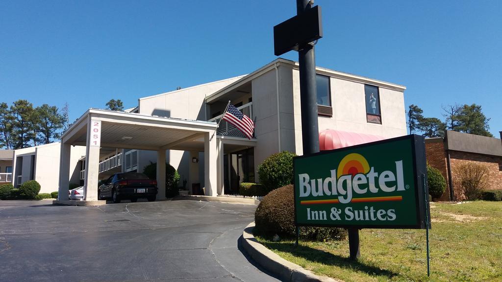 Zainee Inc Budgetel Inn And Suites 奧古斯塔 外观 照片
