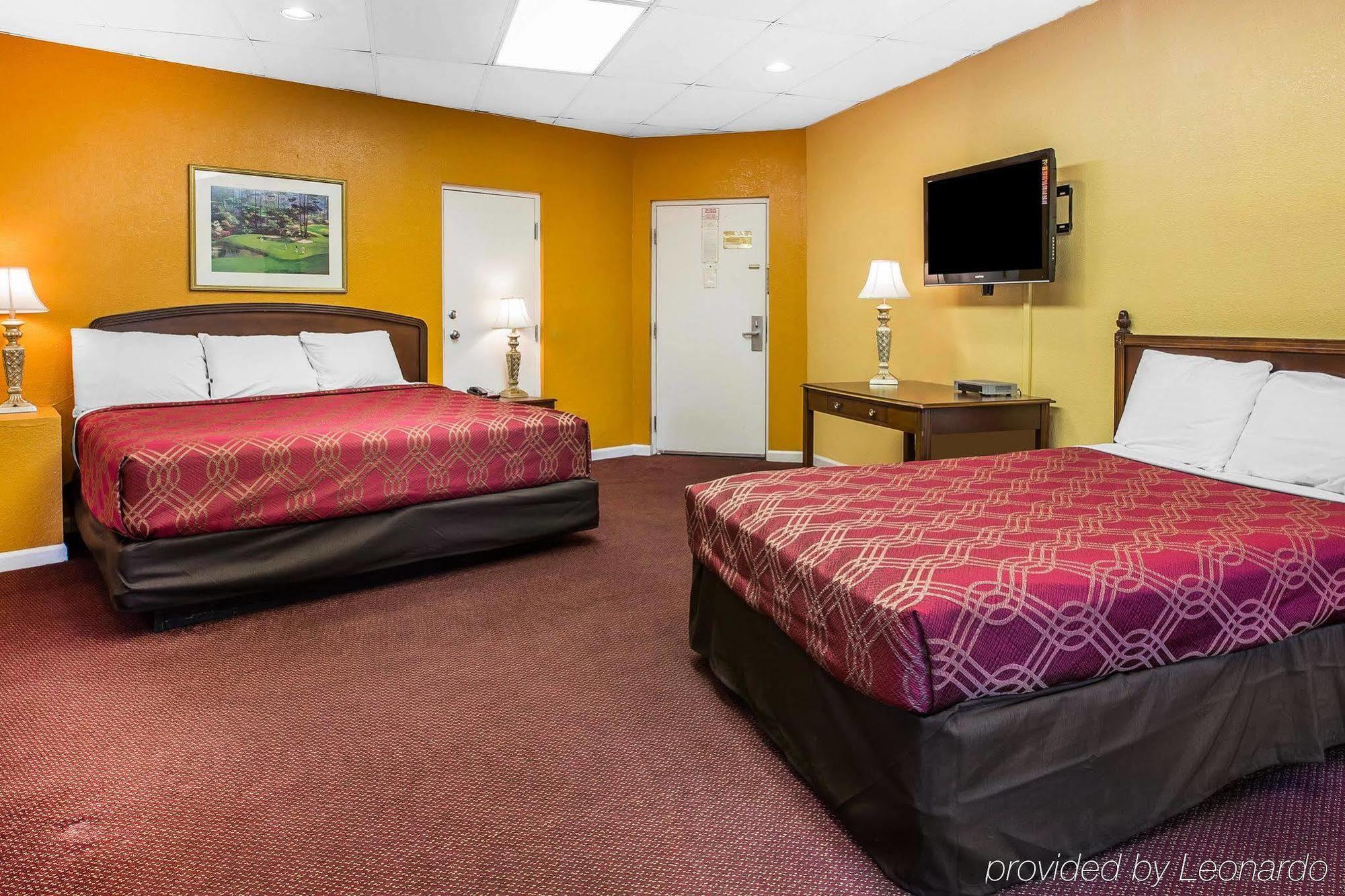 Zainee Inc Budgetel Inn And Suites 奧古斯塔 外观 照片